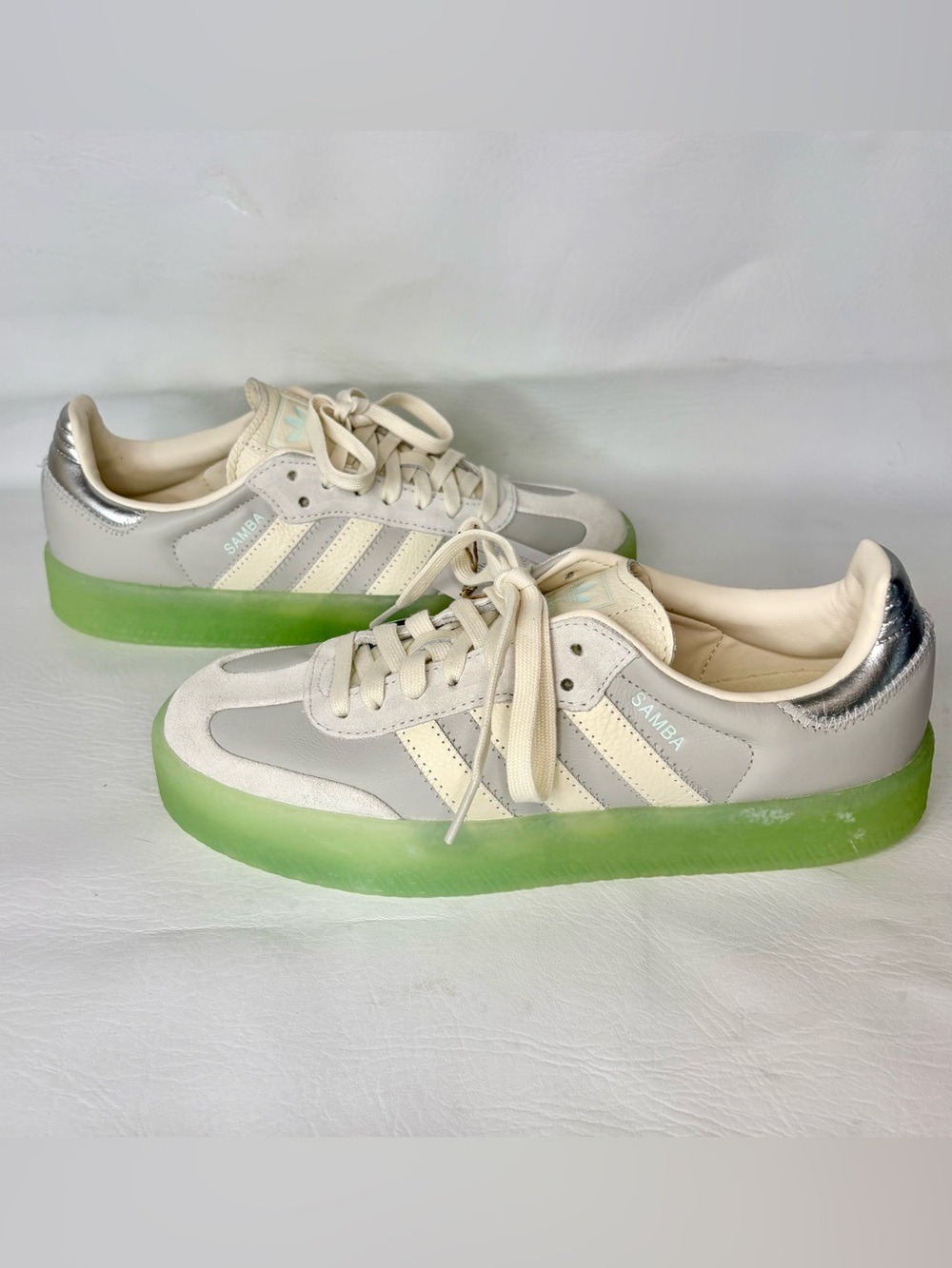NWT Adidas Sambae W JI3071 Grey Silver White Green Gum Sneakers Womens 8.5